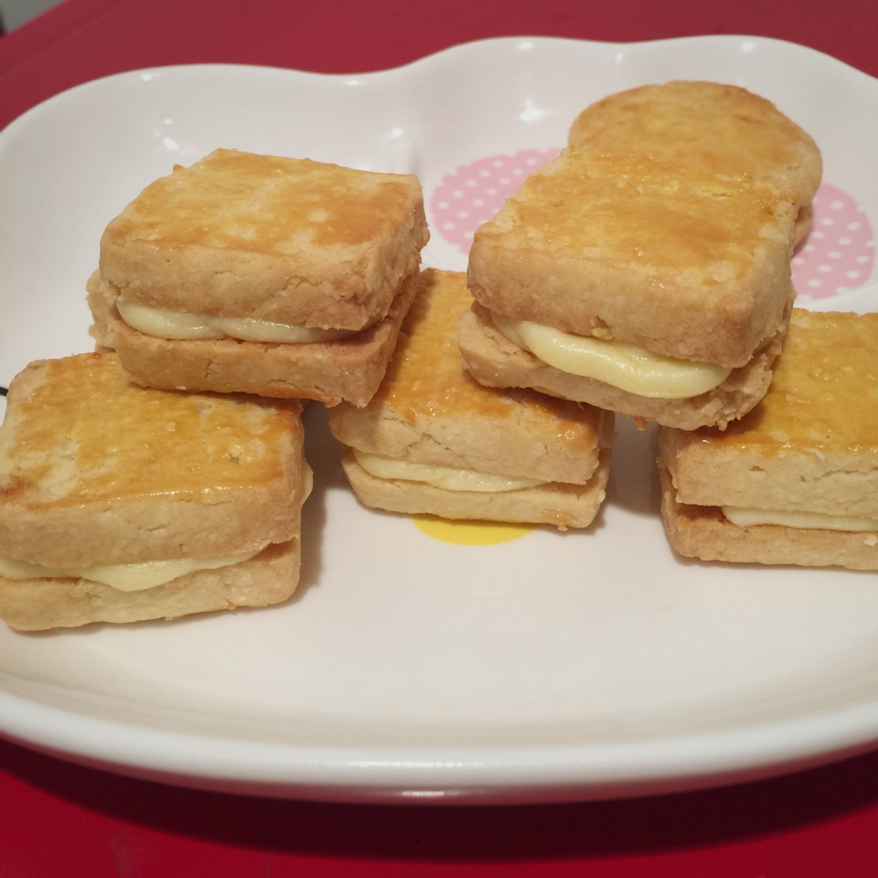 乳酪奶油夹心酥饼