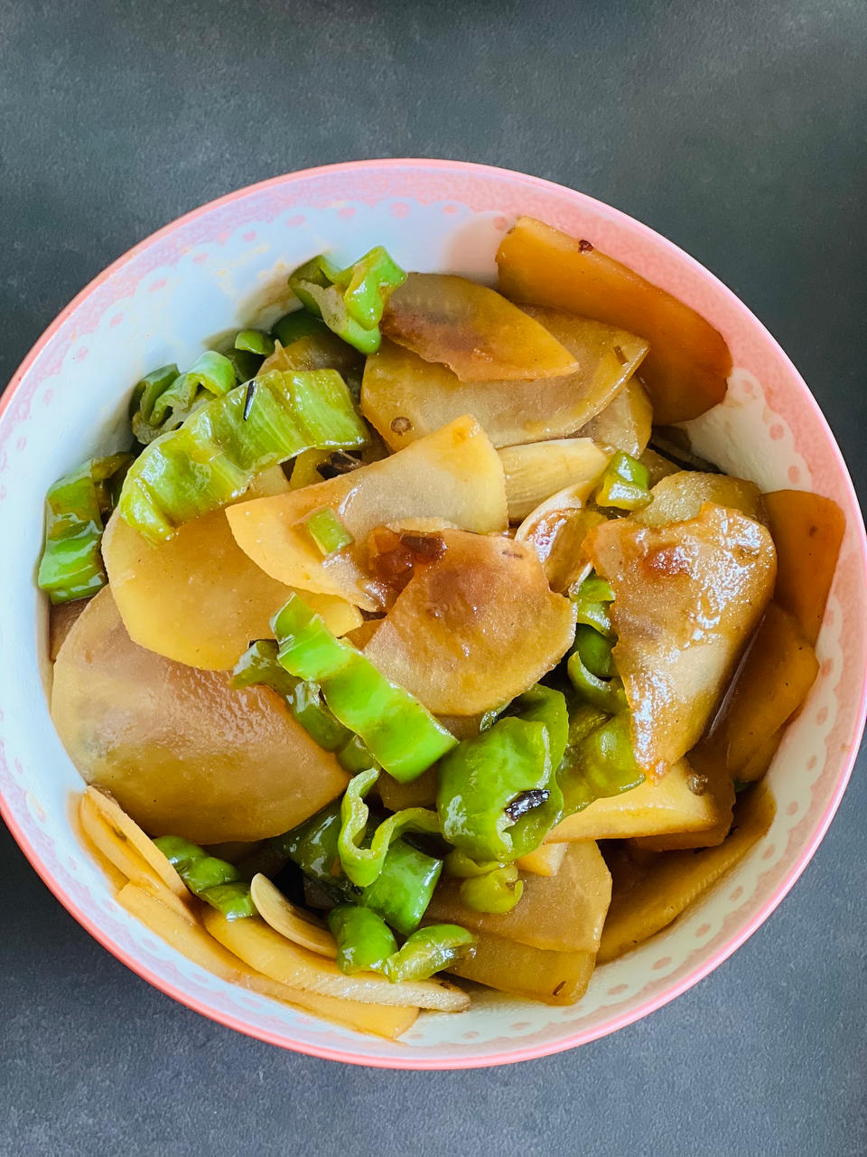 比肉都好吃的青椒炒土豆片😋简单又美味❗️