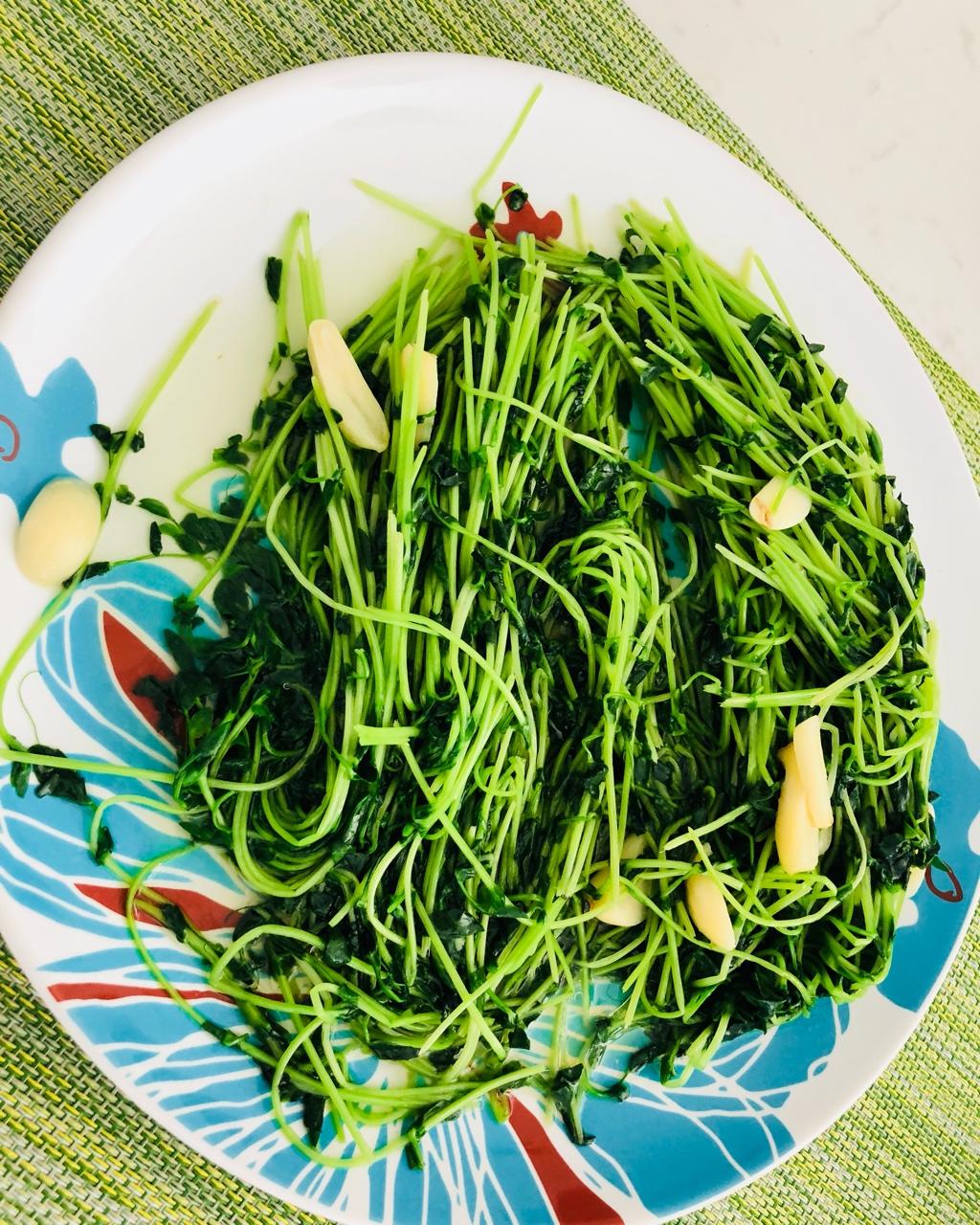 蒜香豆苗