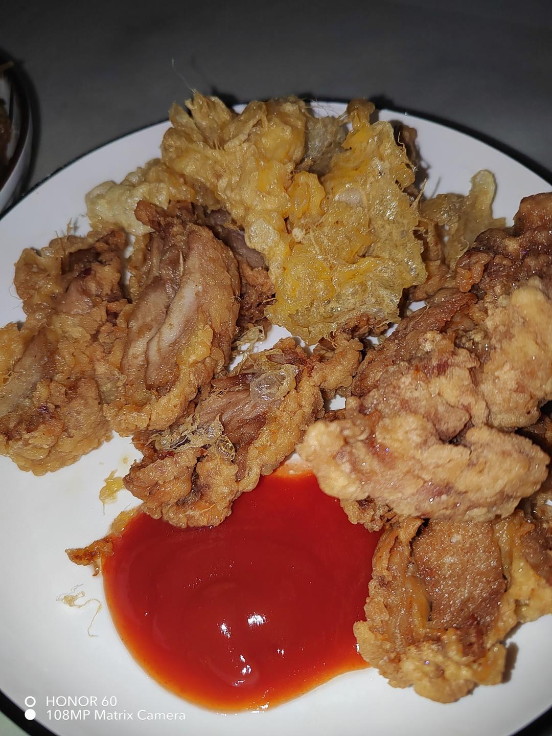 炸开花的脆皮大鸡腿