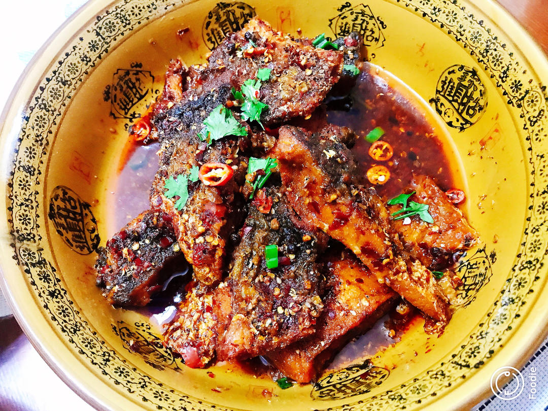 红红火火 ——椒麻鲜香沸腾鱼（附万能香料油做法）