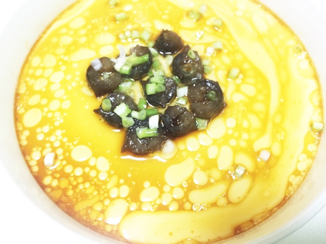 海参蒸蛋——非常适合孩子和老人吃哦