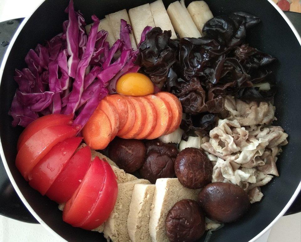 寿喜烧（日式牛肉火锅）