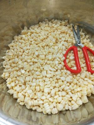 原汁原味玉米馍馍的做法 步骤2