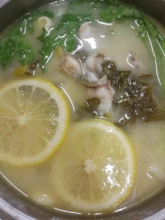 柠檬酸菜鱼