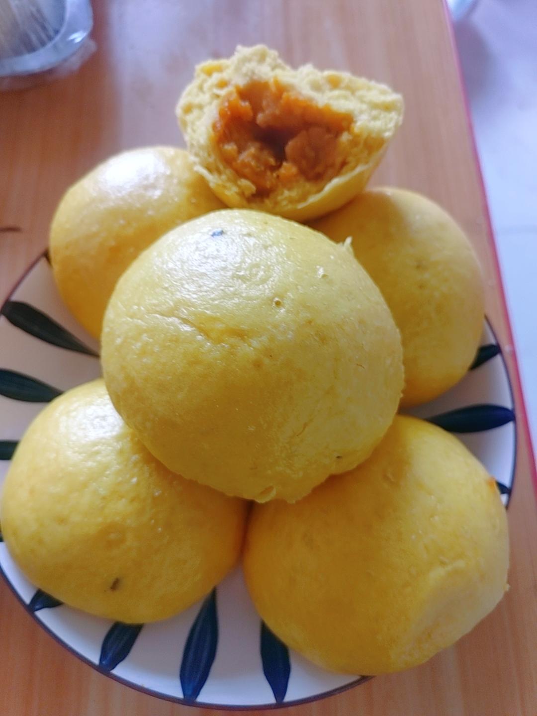 营养早餐必备不加水南瓜包砸