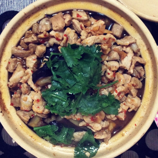 肉酱茄子煲
