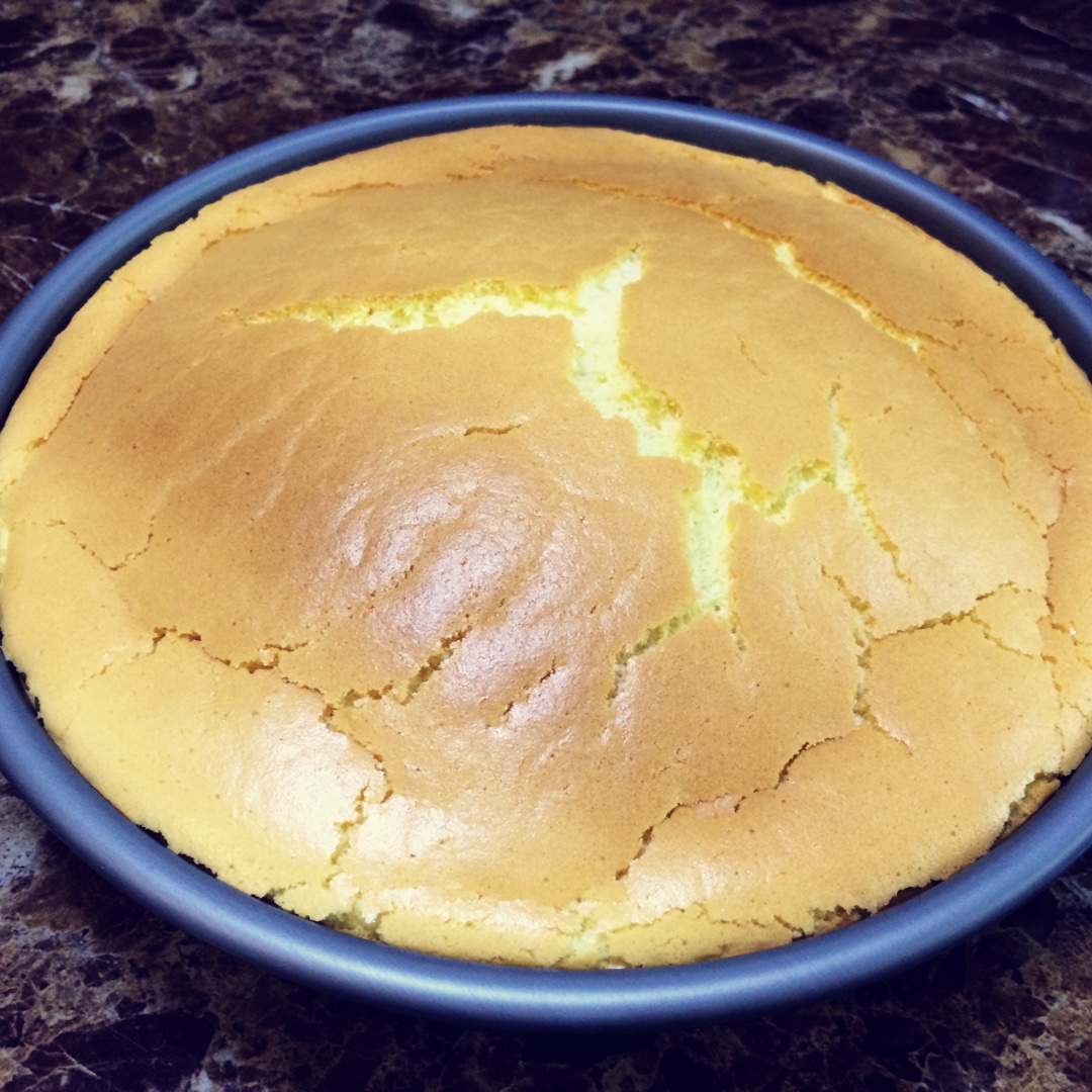 终于成功蓬松海绵蛋糕