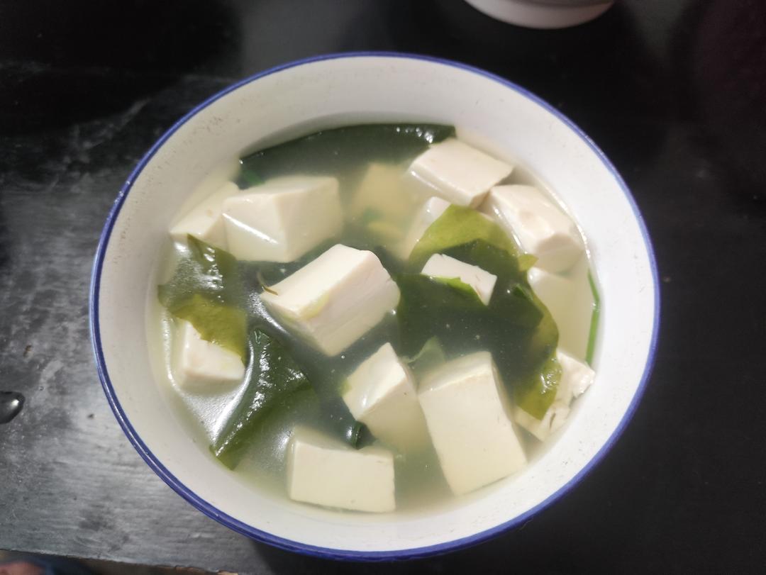 紫菜豆腐汤