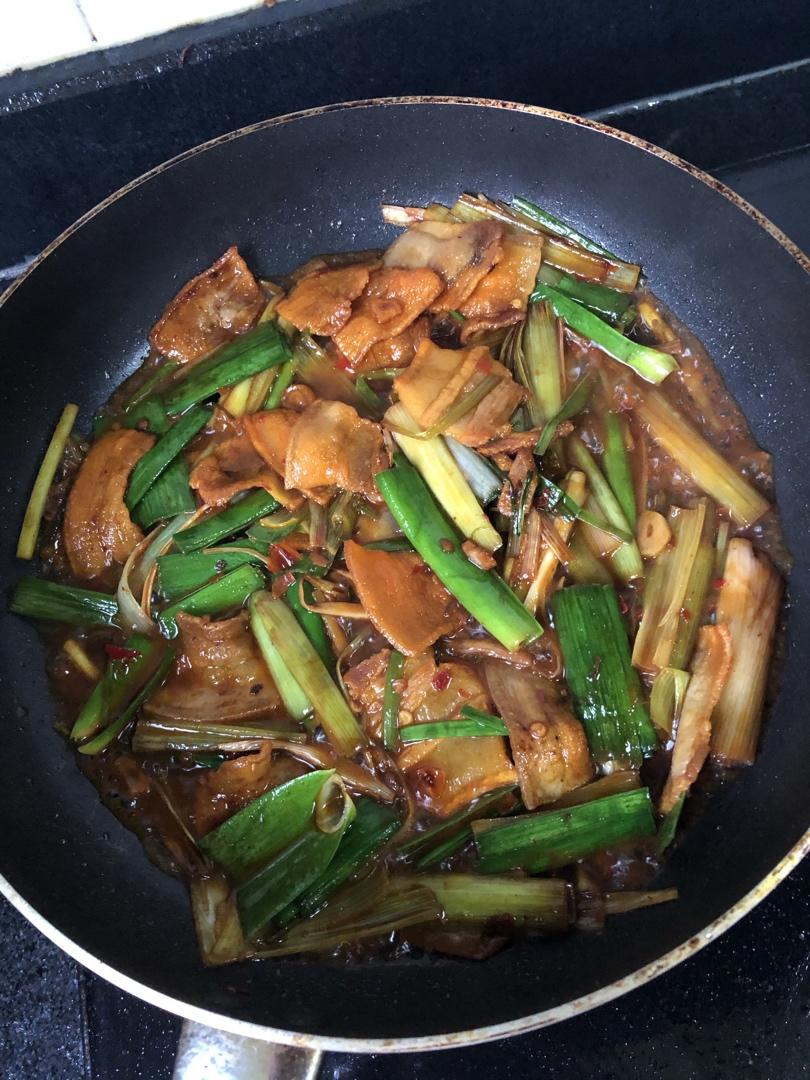 正宗回锅肉 隔壁大爷都被馋哭了