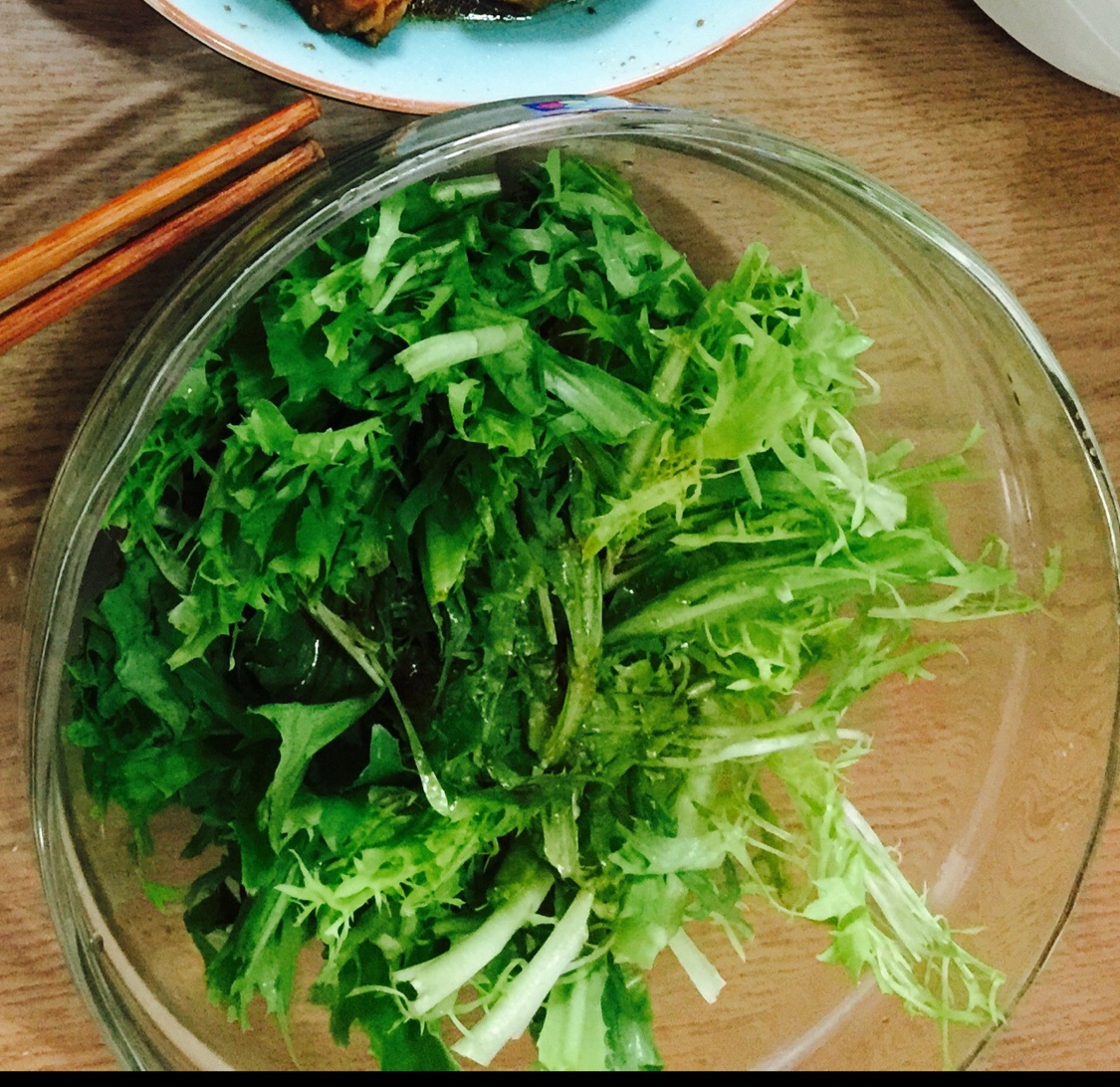 凉拌苦菊
