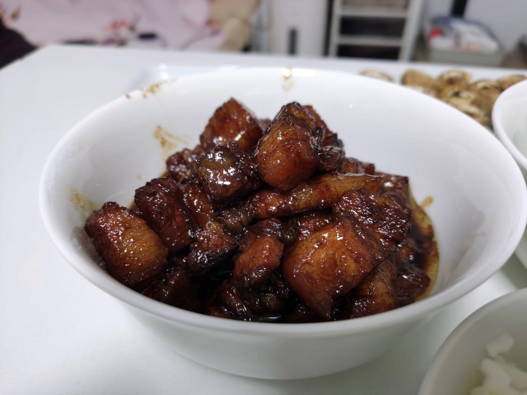 不焯水不放油的家常红烧肉