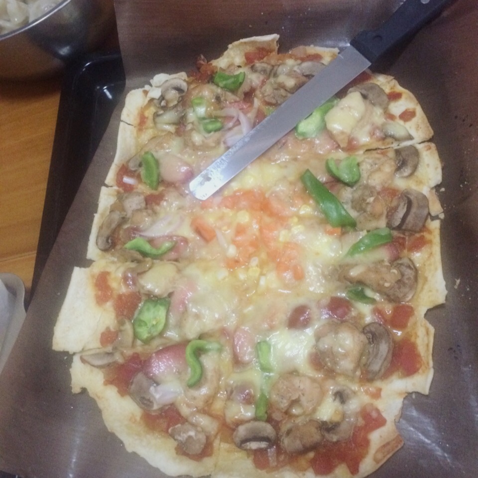 简单快手薄底披萨饼底