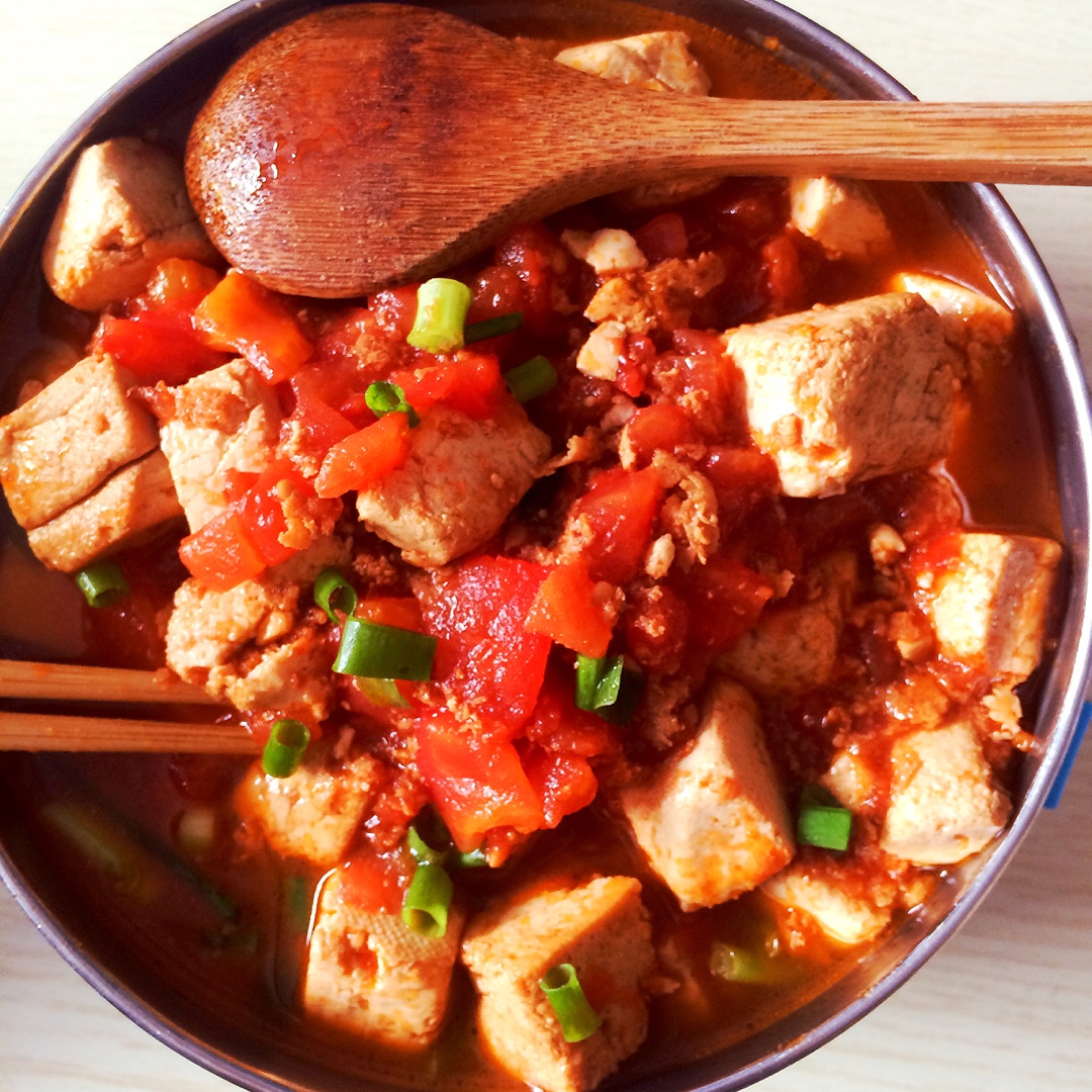 番茄烧豆腐面(Noodle with Braised Firm Tofu with Tomatoes)