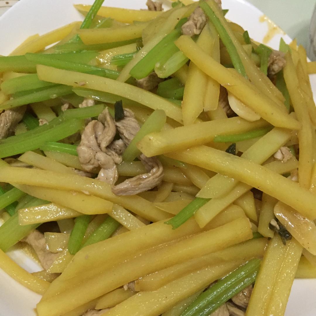 芹菜炒土豆丝