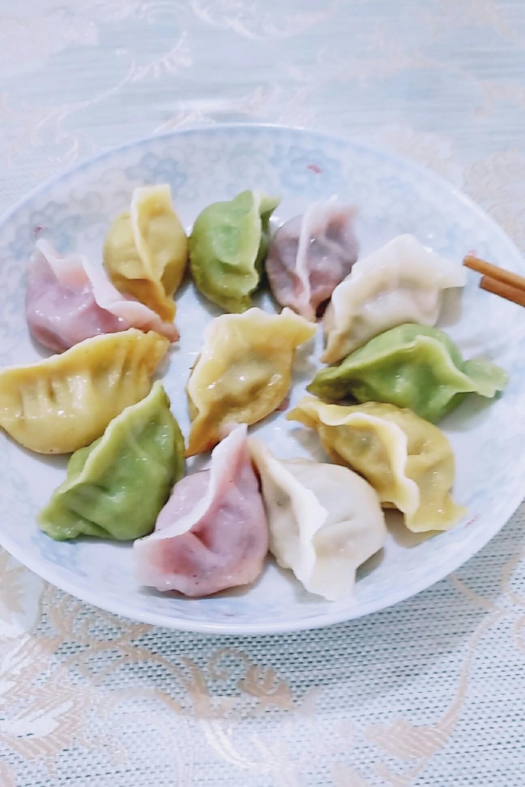 彩色水饺