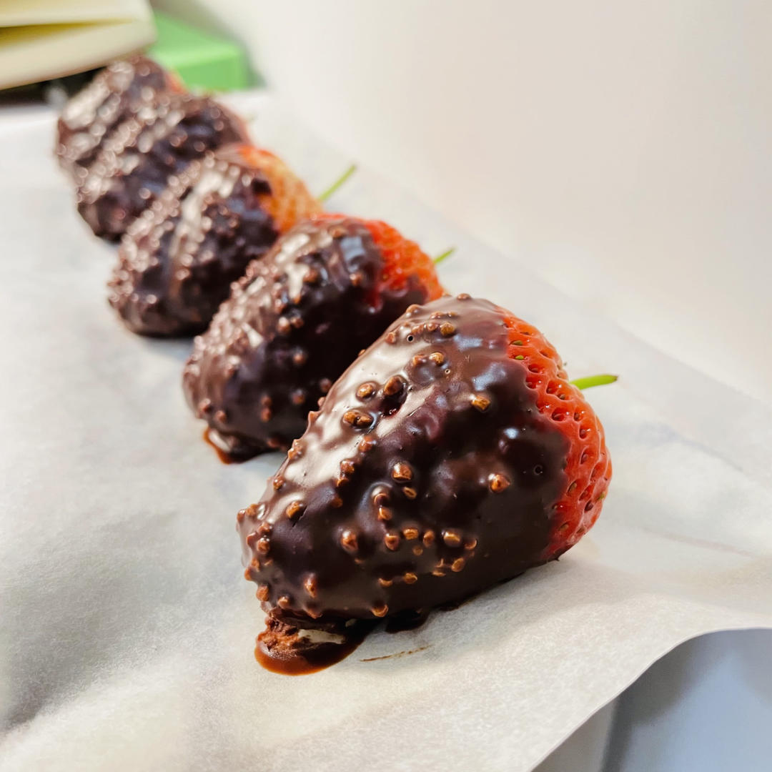 草莓伯爵-Chocolate Covered Strawberry