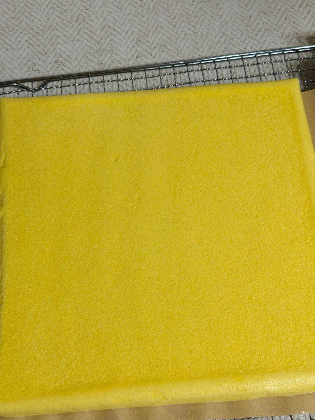 原味戚风蛋糕卷（不开裂/不掉皮）