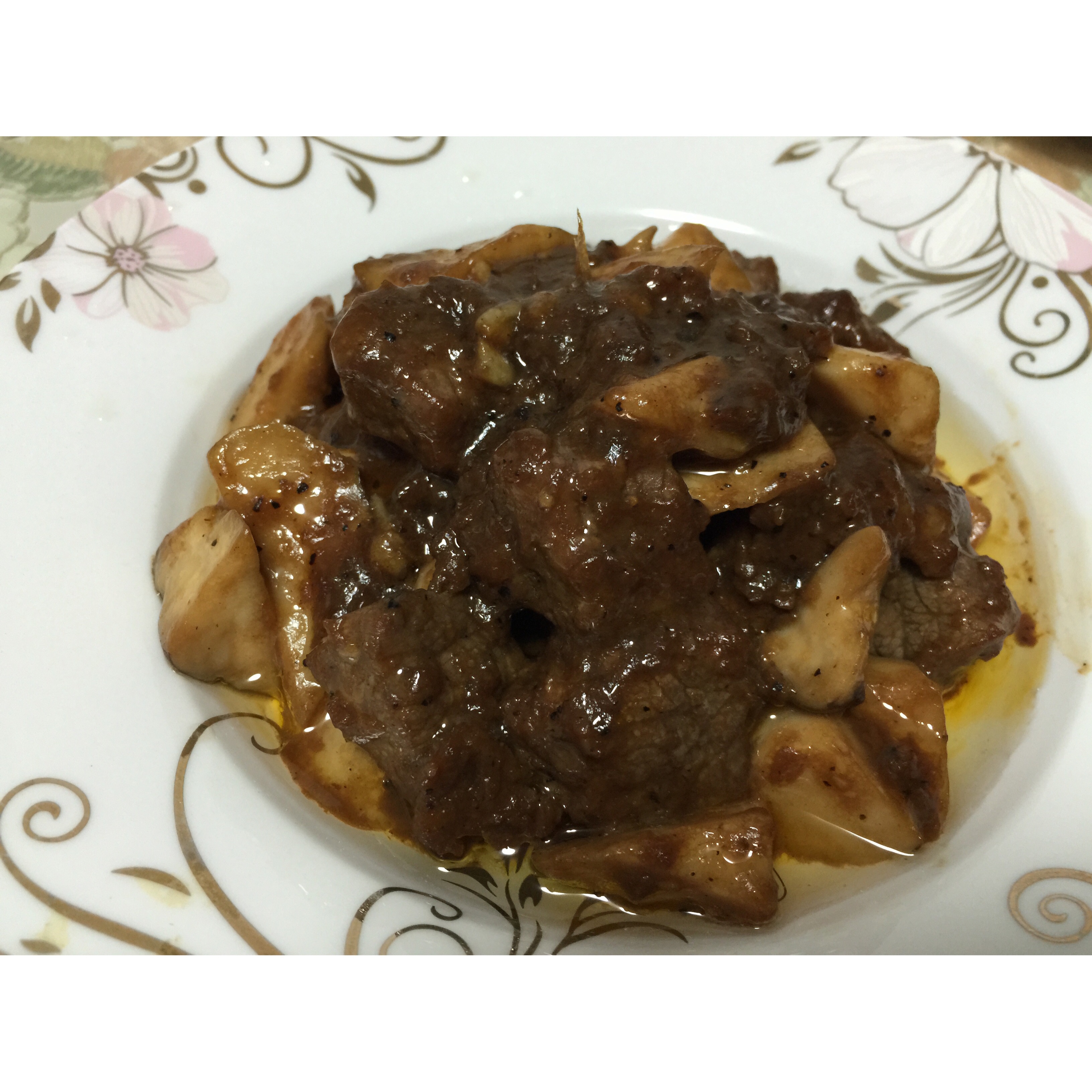 黑椒年糕牛肉粒