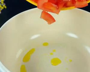 清淡西红柿冬瓜汤的做法 步骤3