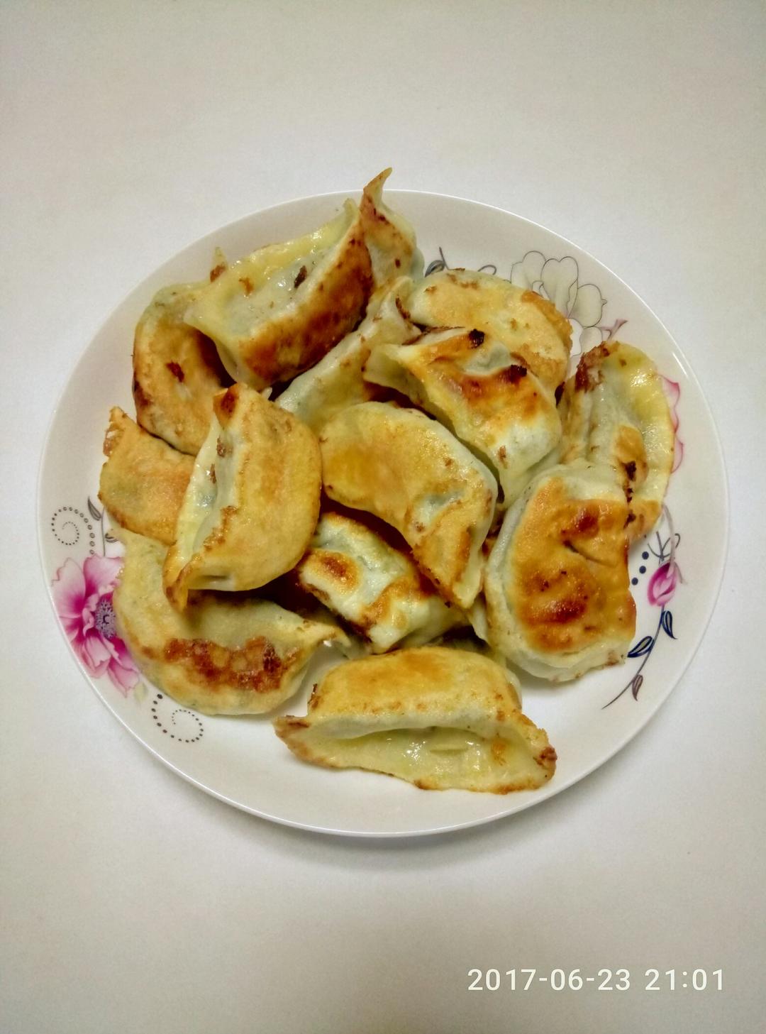 超级简单做煎饺