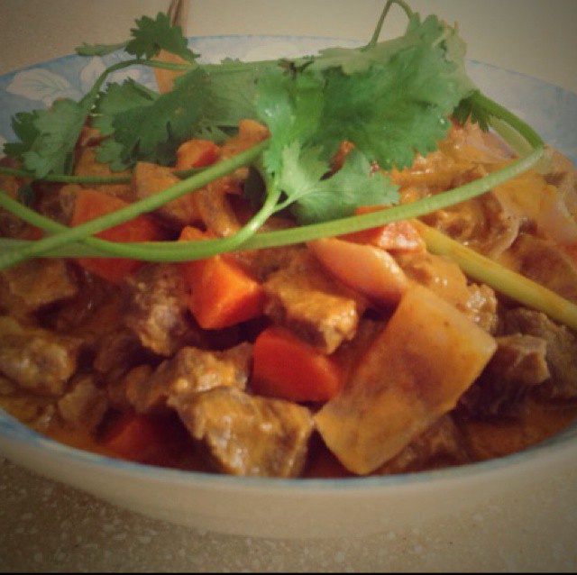 泰式红咖喱牛肉