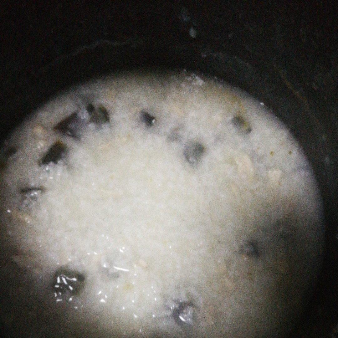 皮蛋瘦肉粥