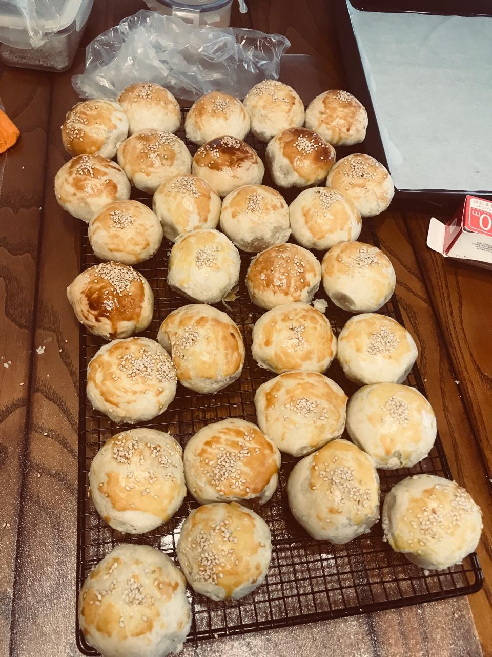 泳式鲜肉榨菜月饼