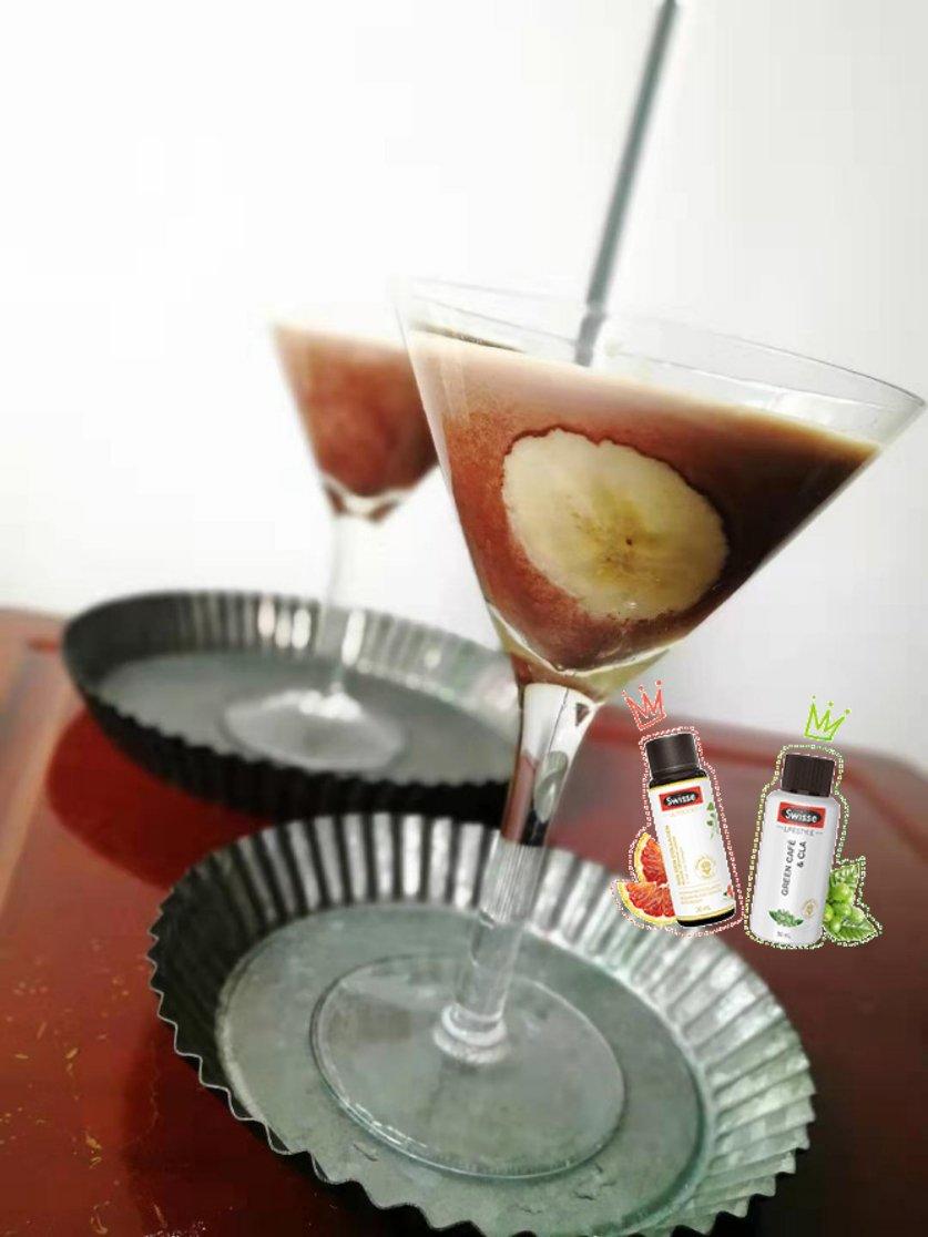 小腰精香蕉奶昔