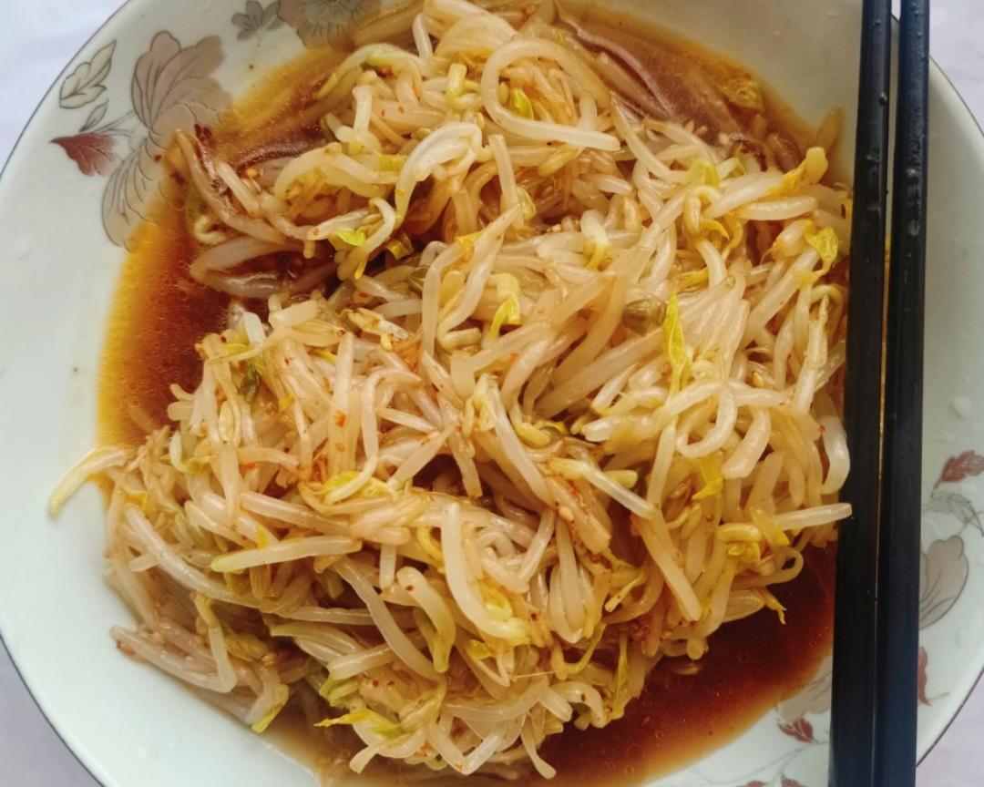 麻辣鲜香开胃豆芽菜