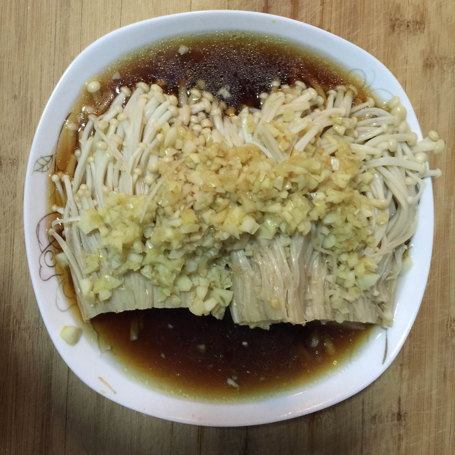 蒜蓉蒸金针菇