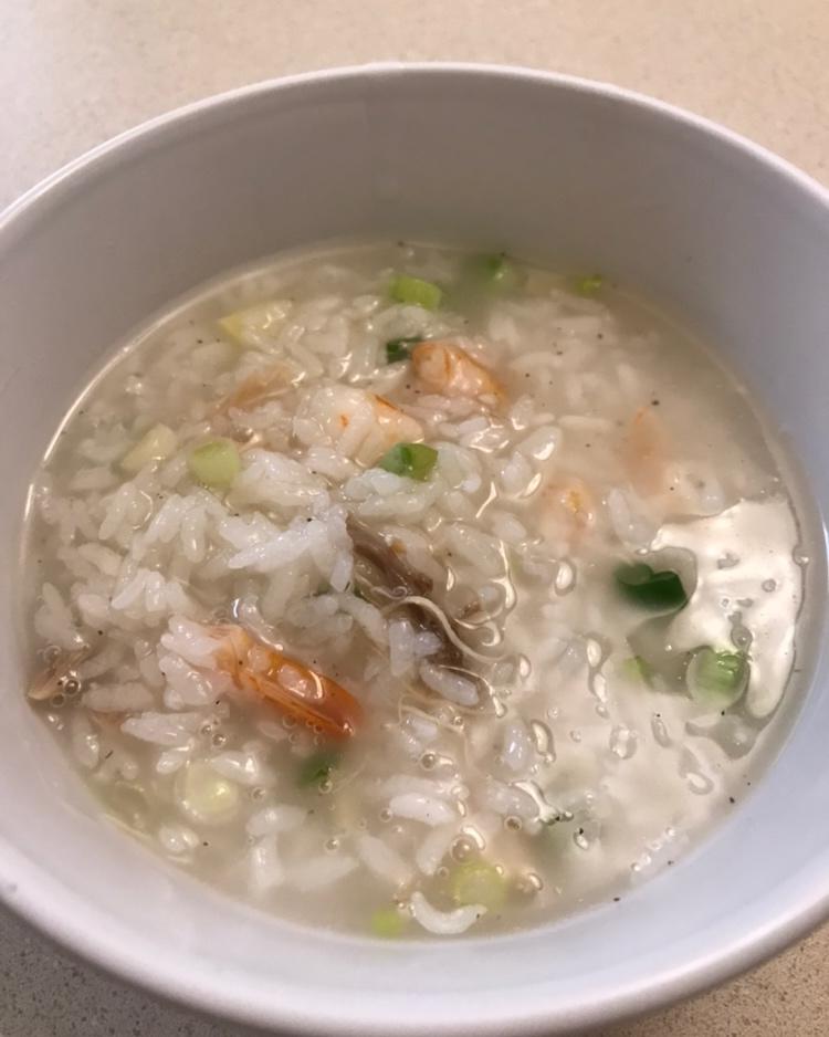 香菇鸡丝粥