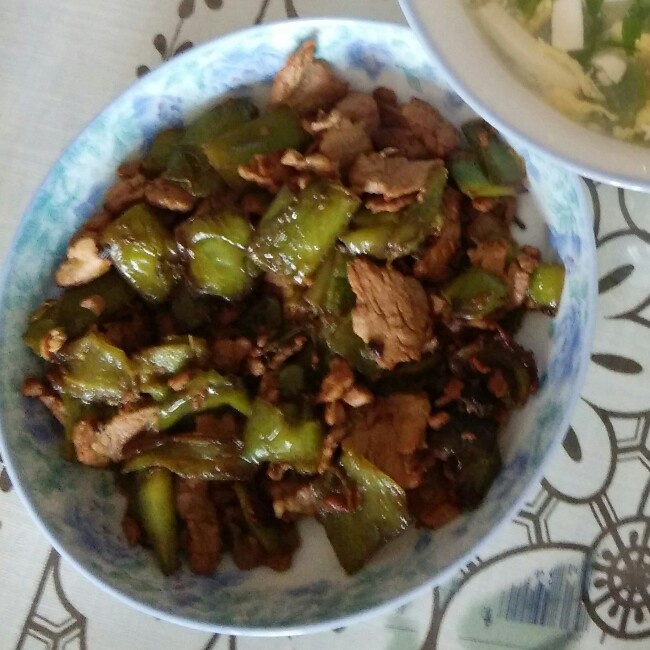 青椒炒肉丝