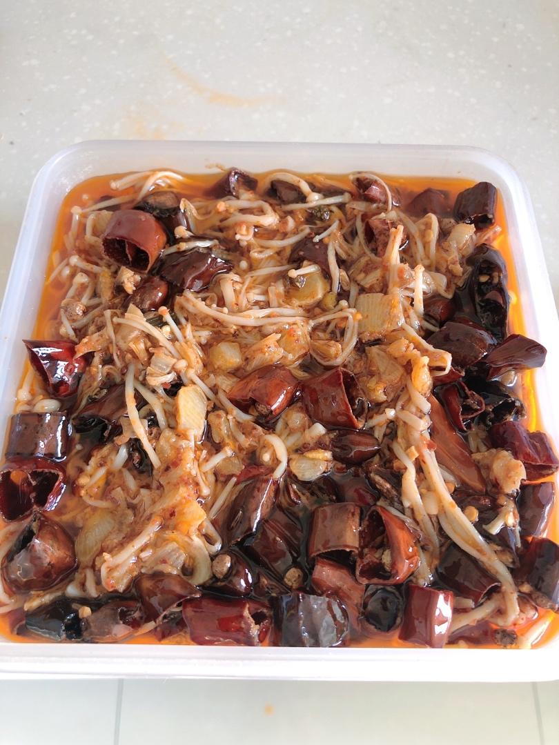 2块5一袋的红油金针菇，学会了自己做，超香