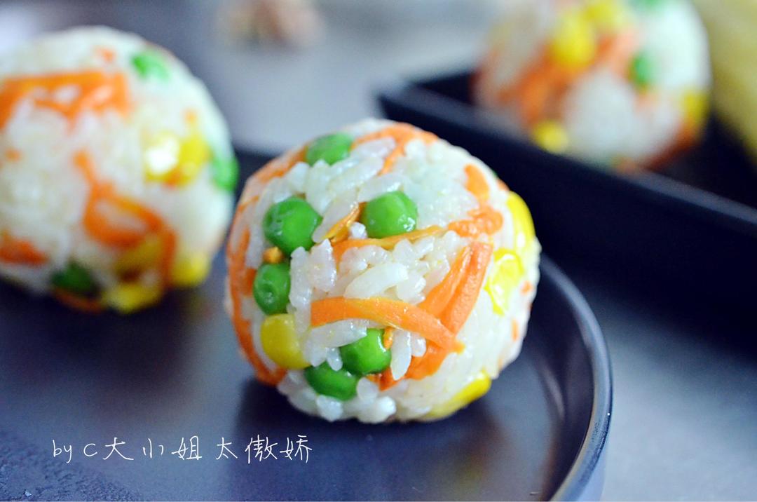 多彩饭团的做法