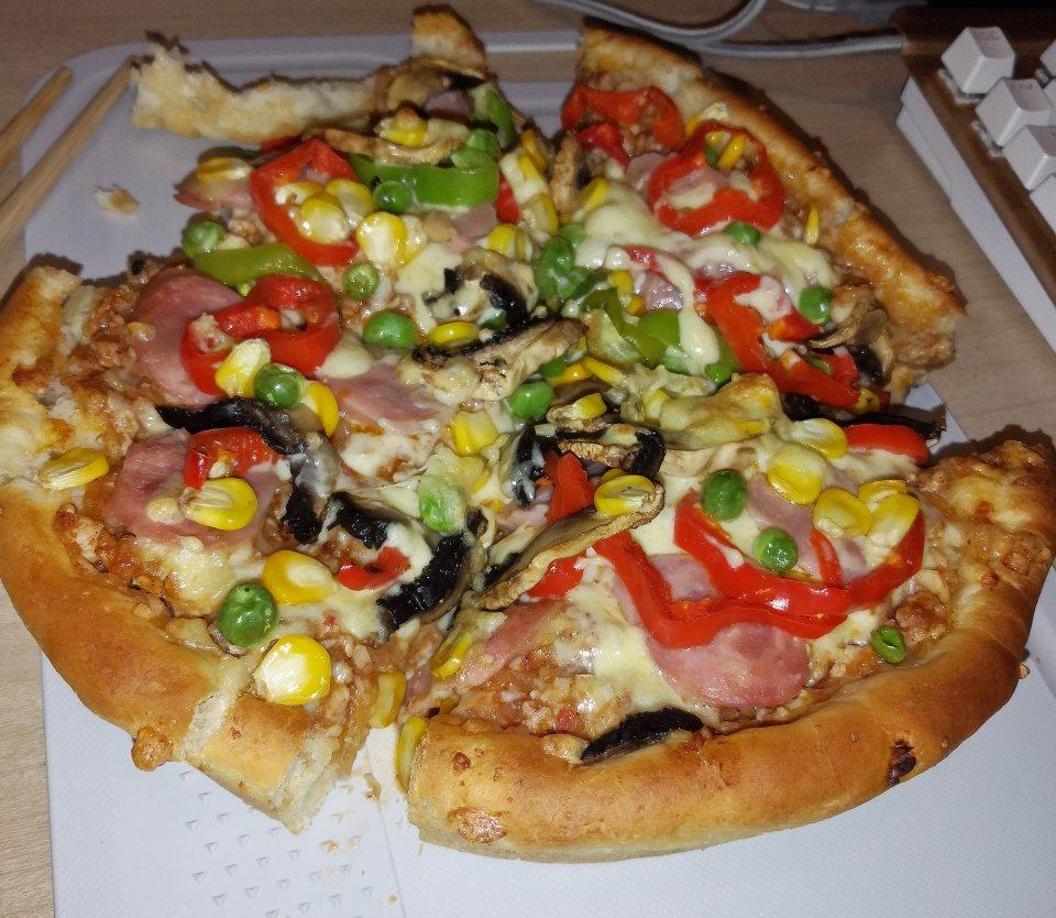 自制松软的披萨饼皮