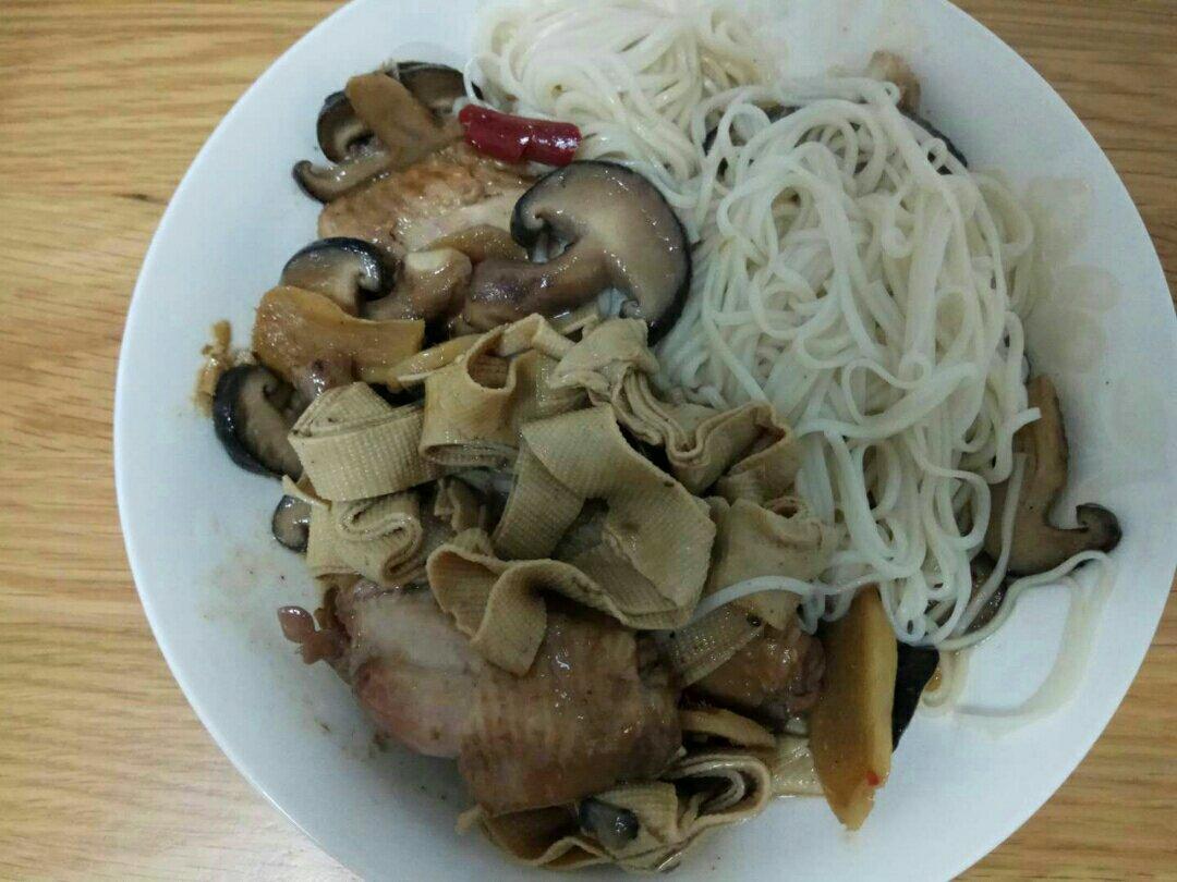 秒杀饭馆味道的【黄焖鸡米饭】