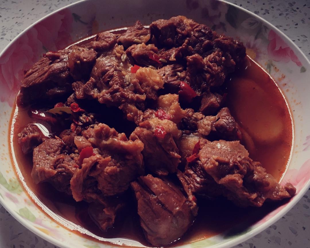 可以做红烧牛肉面的红烧牛肉，高压锅版