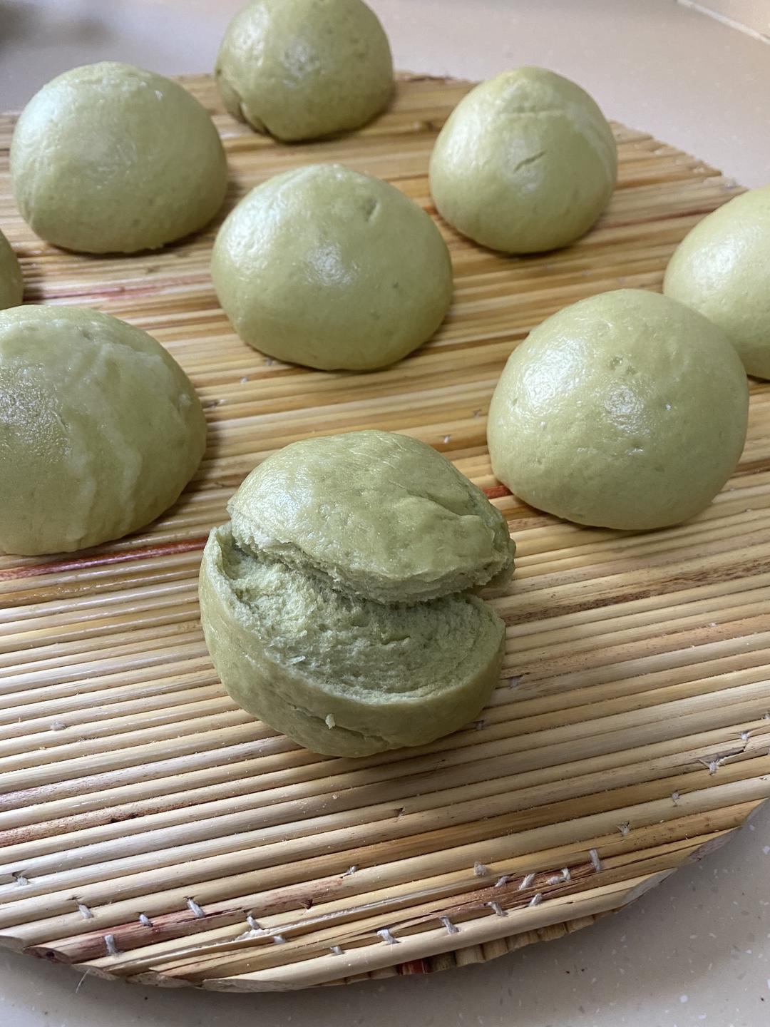 青汁牛奶馒头的做法