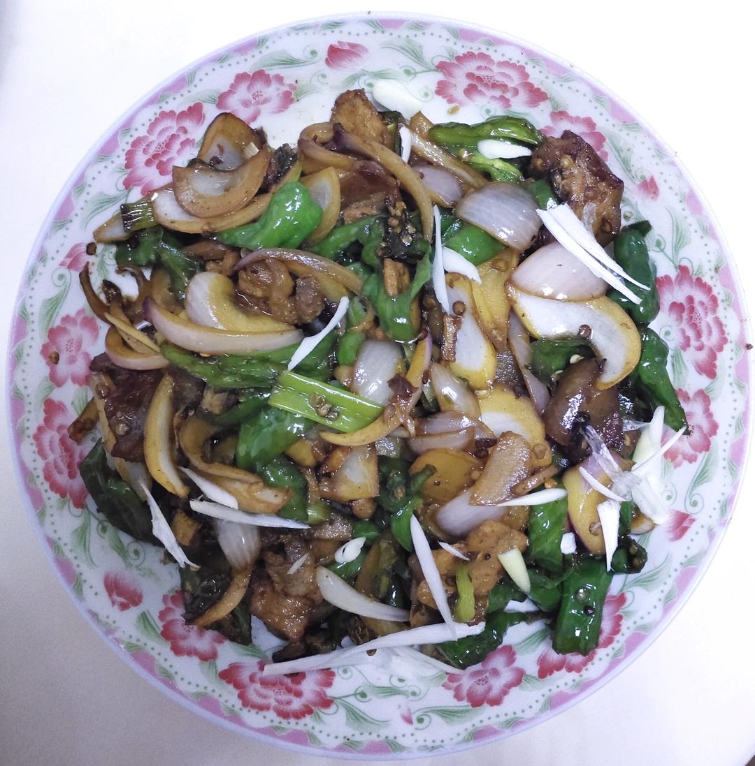 超下饭 ！小炒肉（辣椒炒肉）