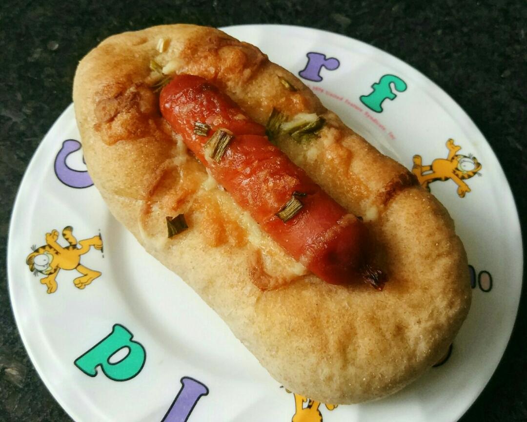 全麦蒜蓉热狗包