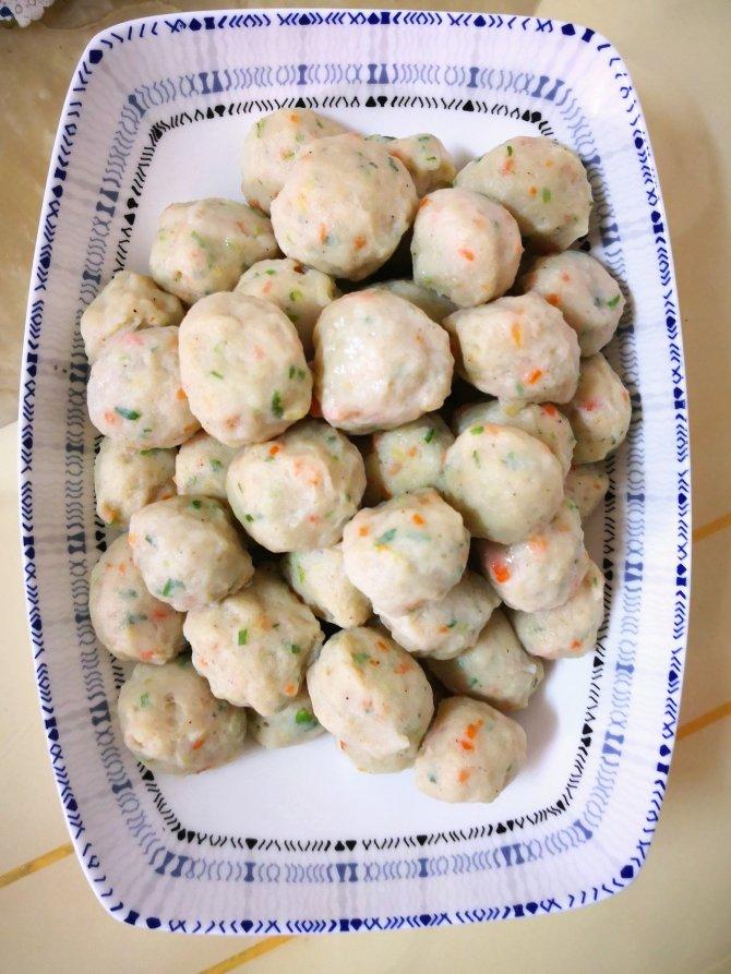 向日葵的温暖76做的自制鸡肉丸鸡胸脯终于有了好吃法