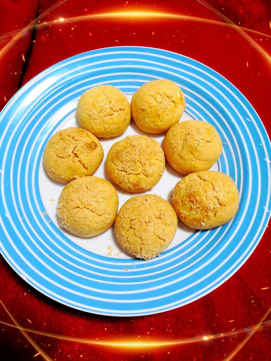 🔥日卖万盒👉椰香金沙咸蛋黄酥💥蛋黄控大爱‼️