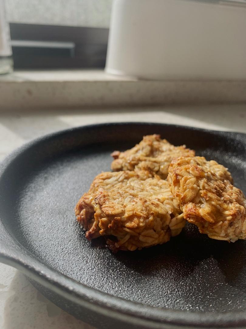 香蕉蜂蜜燕麦曲奇