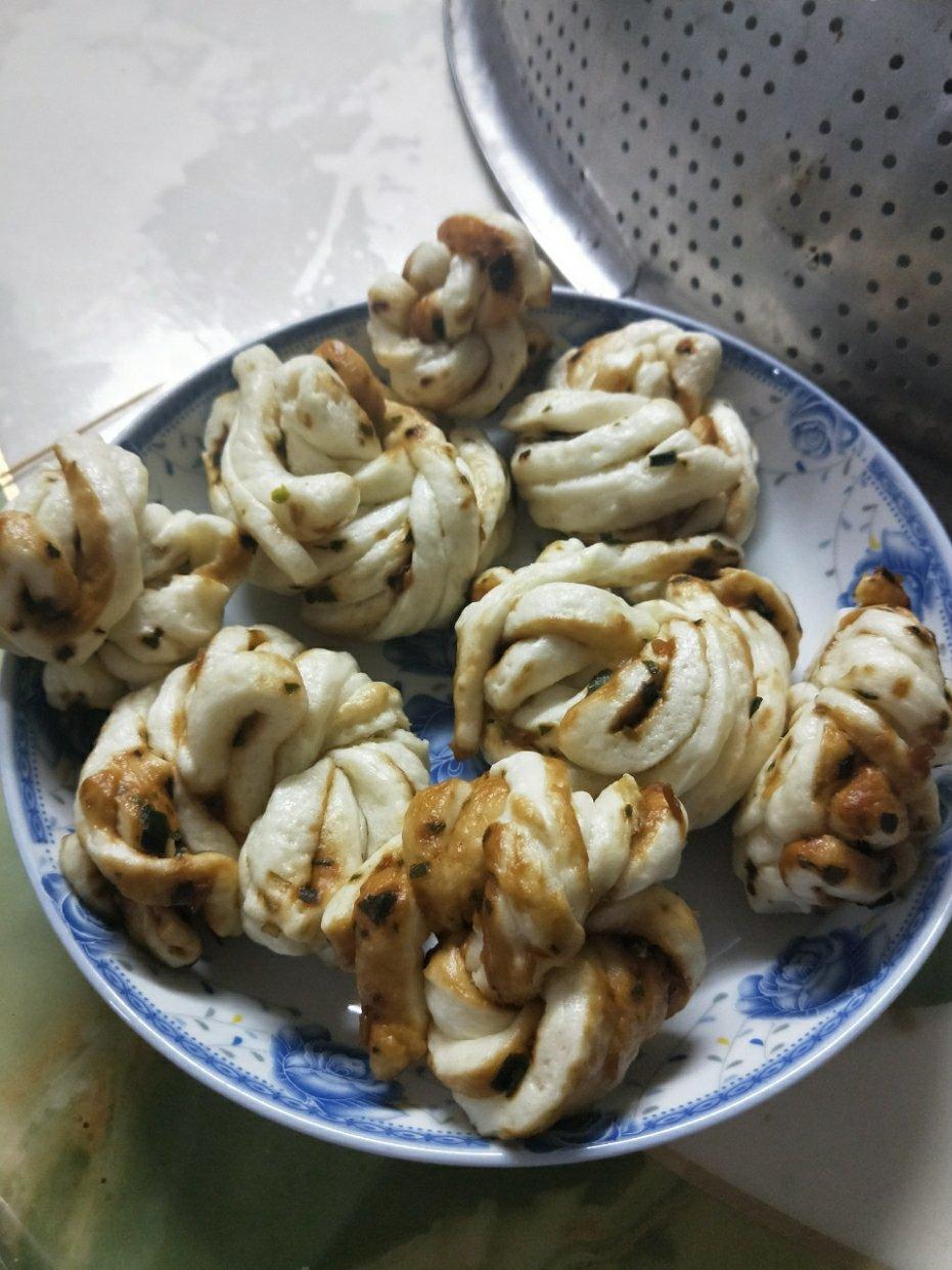 香葱银丝花卷【附扭花卷视频】