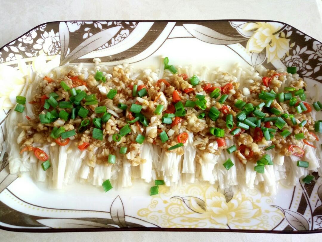 蒜蓉蒸金针菇