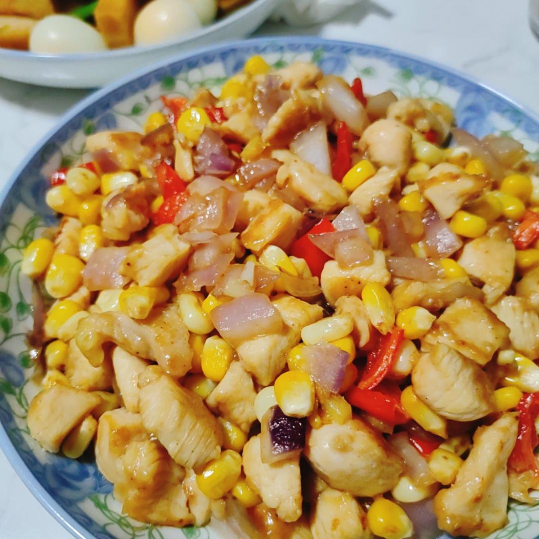 玉米鸡丁