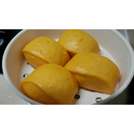 胡萝卜奶香馒头