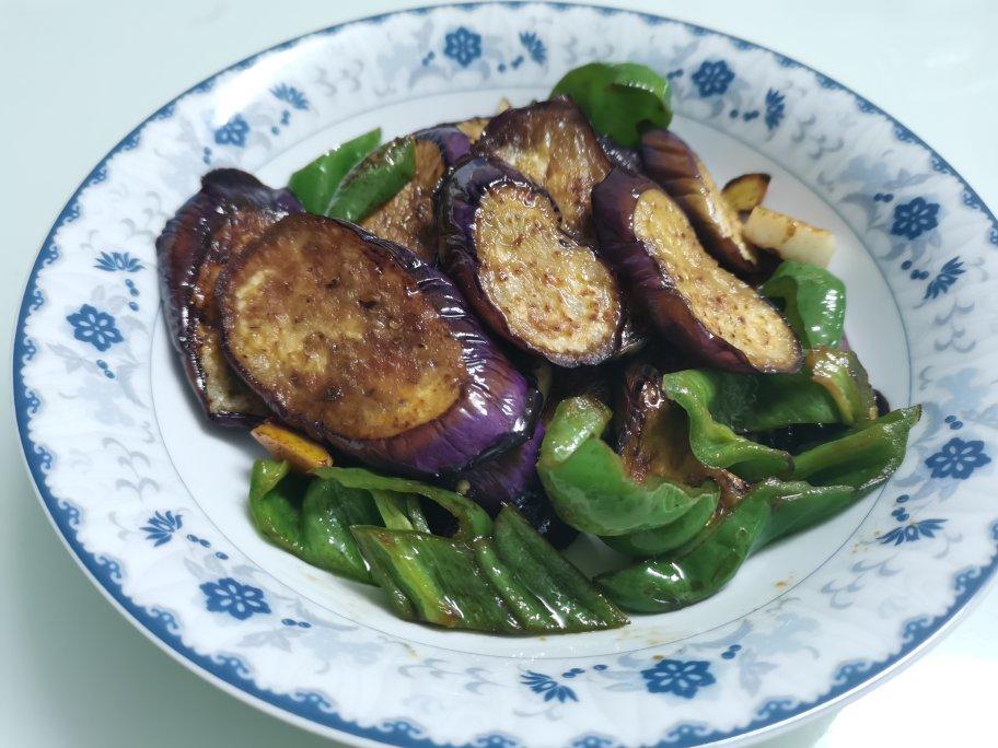 不过油的香煎茄子