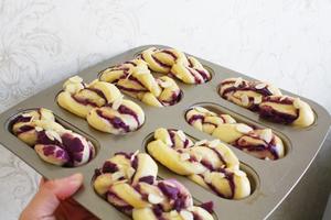 宝宝辅食：奶香紫薯软妹面包的做法 步骤14